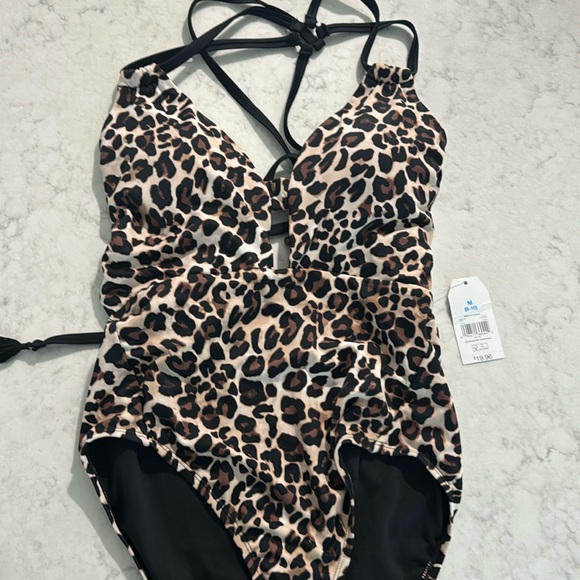 Leopard bathing suit - Picture 1 of 5